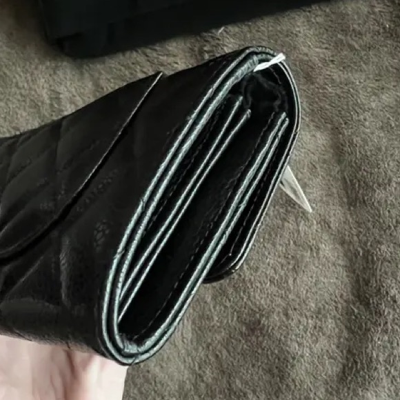 CHANEL - Classic Caviar Flap long Wallet NEWš„wallet on chain crossbody bagāļø - Picture 10 of 12